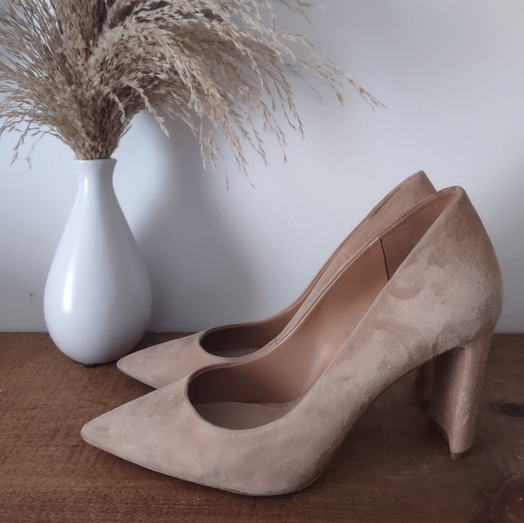 Pointy toe hell, Aldo , size 7, Beige - Picture 2 of 3